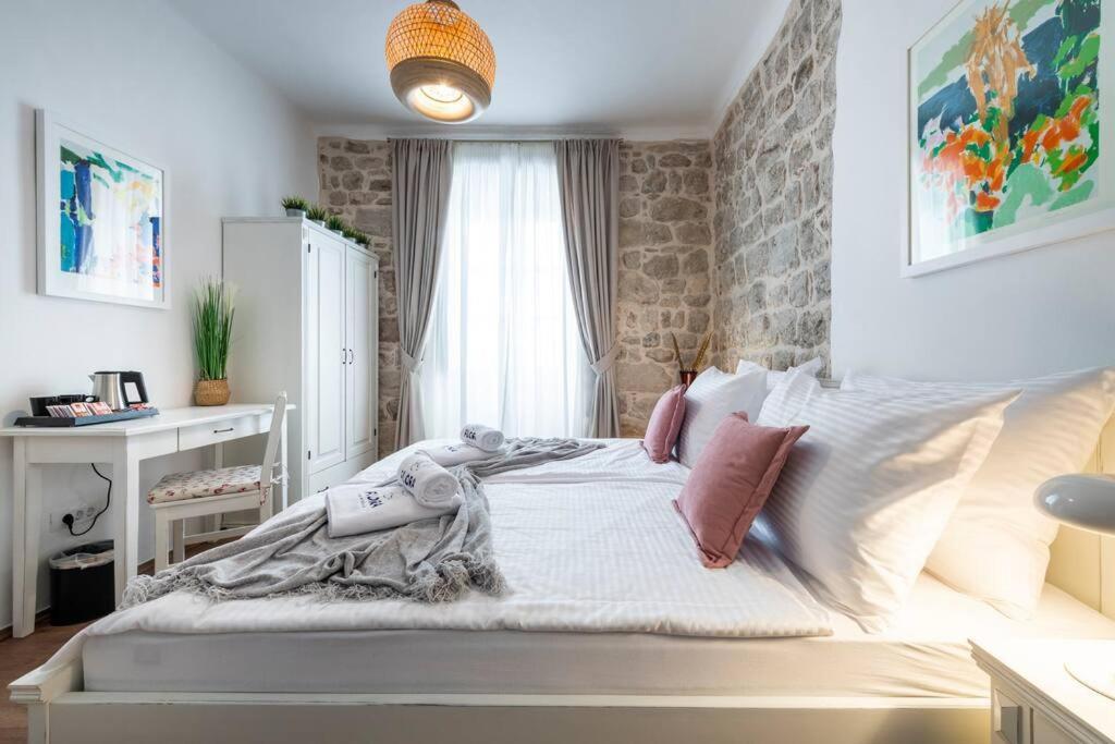 Flora-Heartbeat Old City Three Bedrooms Apartment Dubrovnik Eksteriør billede